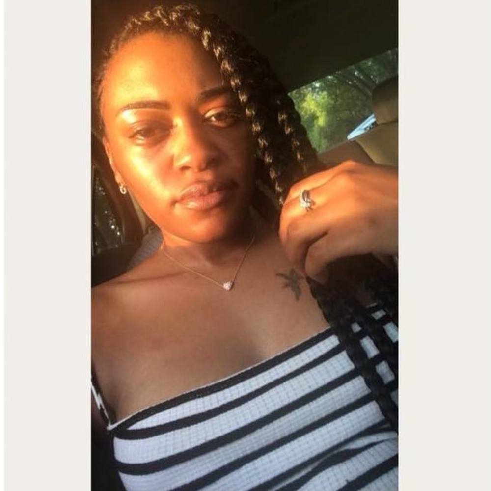 Meet your Posher, Kenni